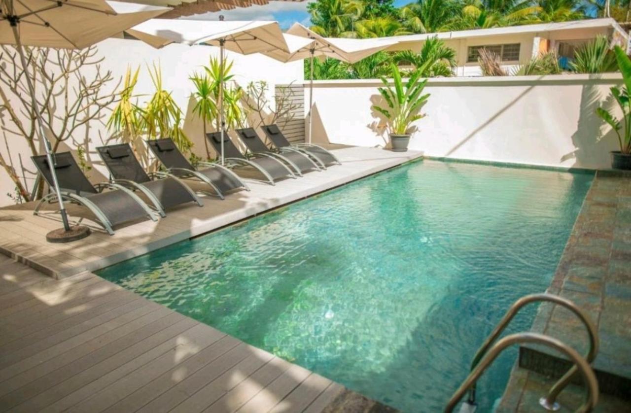 Luxury Modern 2-Bed Apartment Pereybere グランベ エクステリア 写真